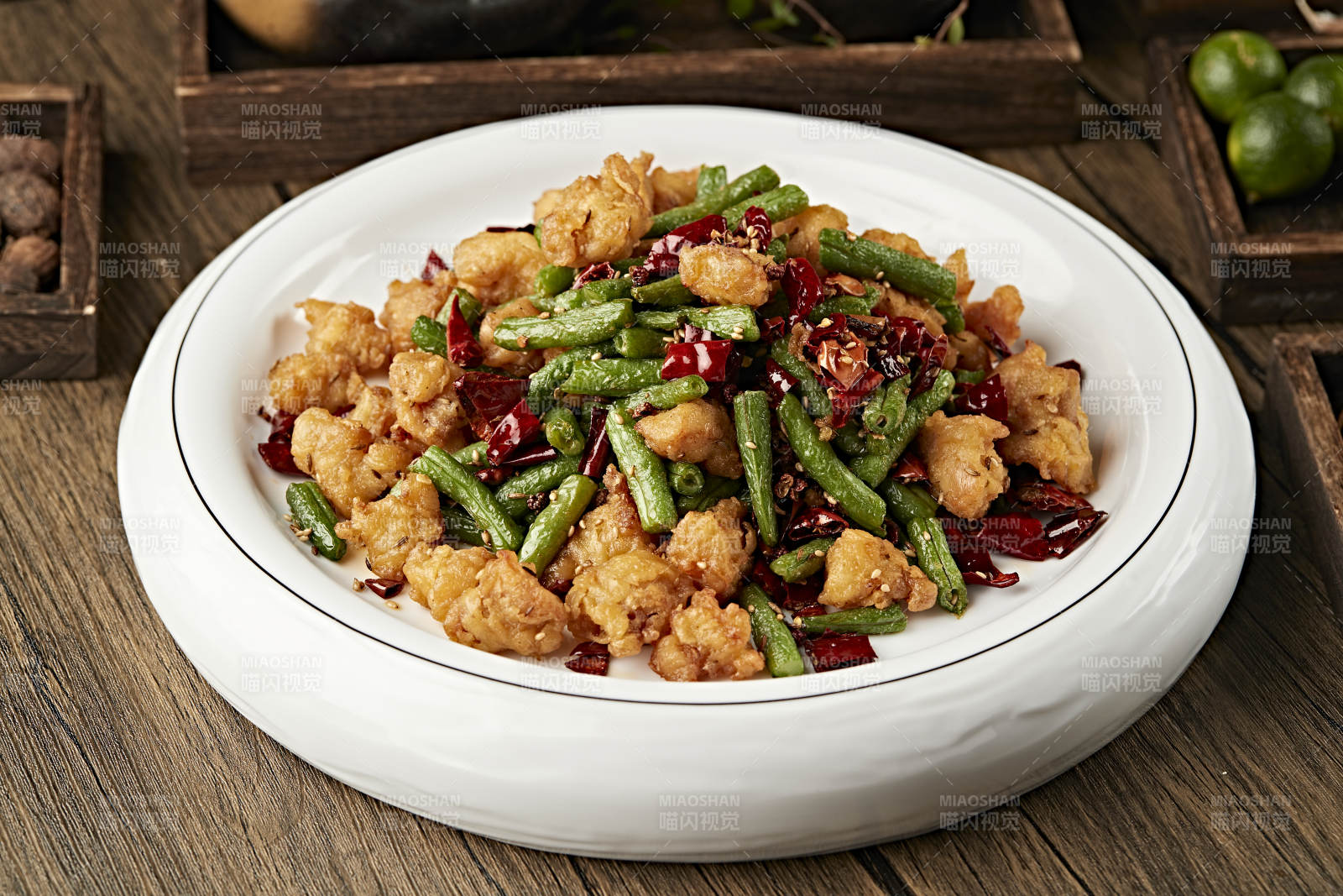 辣炒豇豆掌中宝鸡脆骨鸡掌骨图片