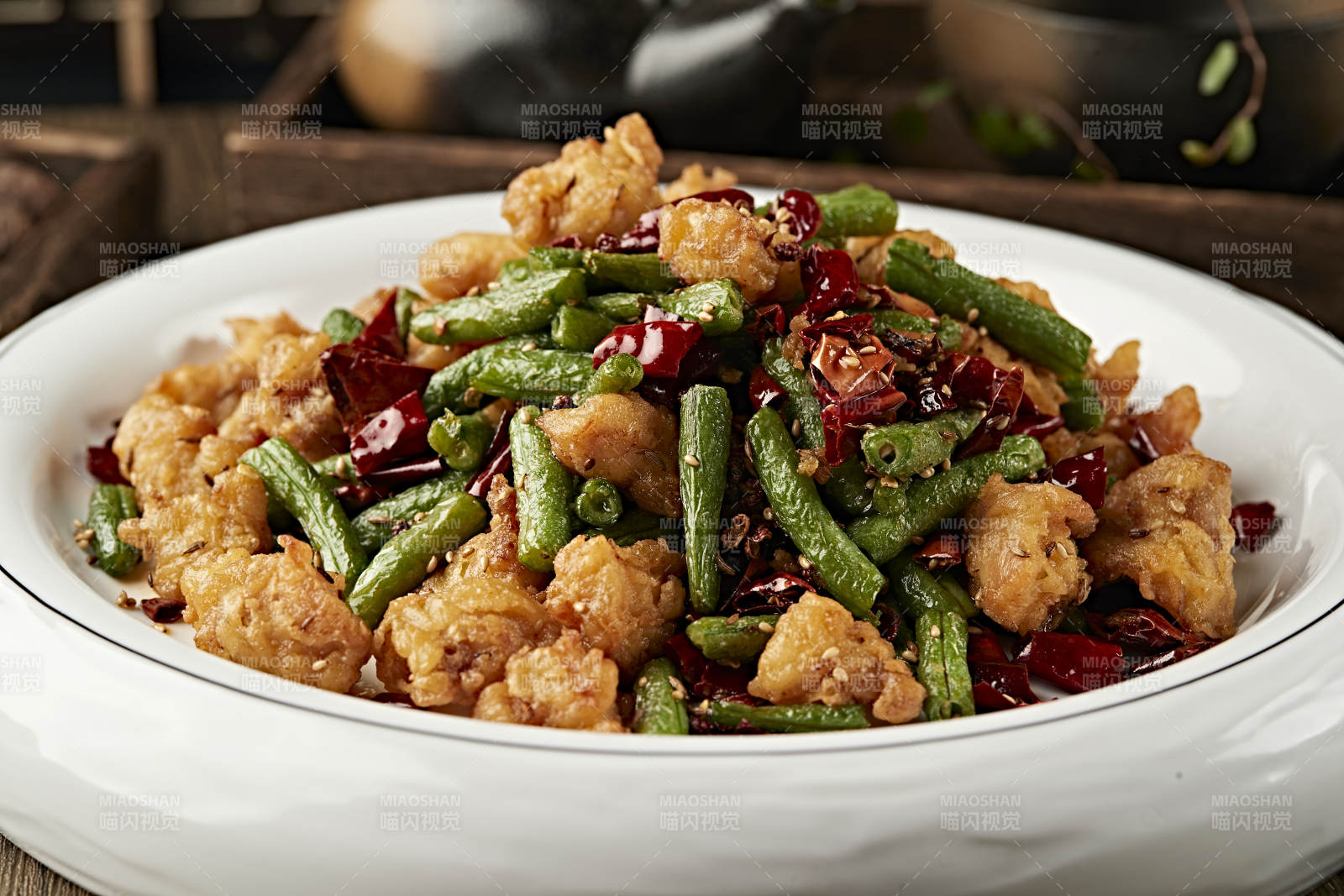 辣炒豇豆掌中宝鸡脆骨鸡掌骨图片