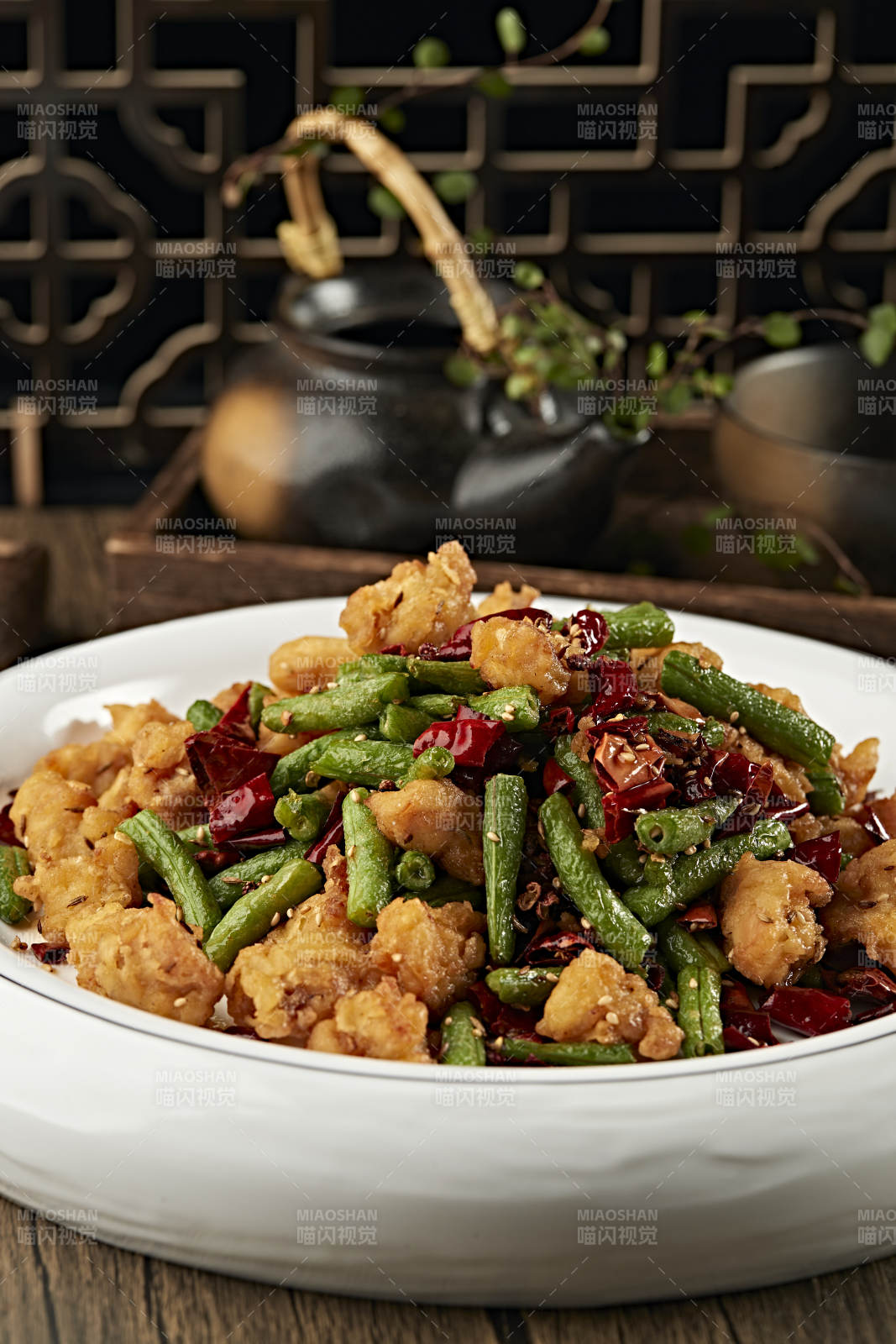 辣炒豇豆掌中宝鸡脆骨鸡掌骨图片