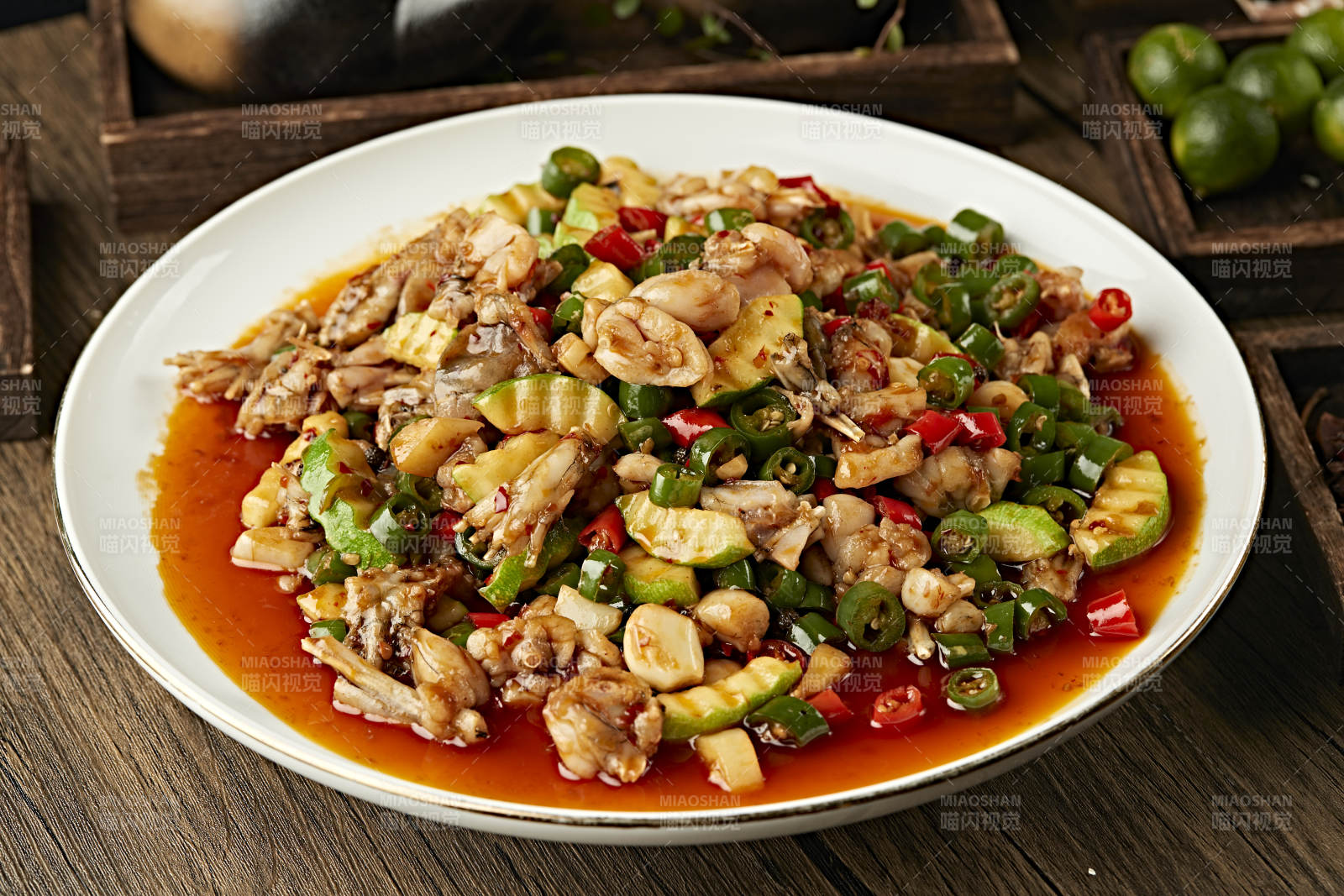 麻辣香水牛蛙图片