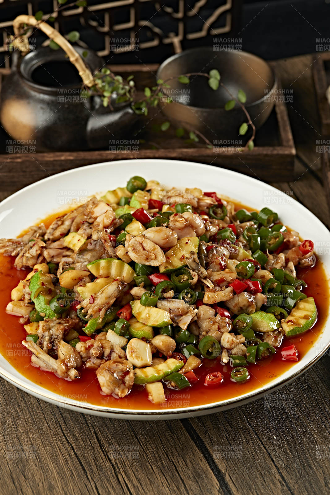 麻辣香水牛蛙图片