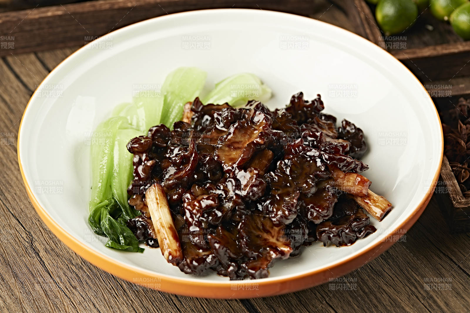 葱烧美味鸡冠菌图片