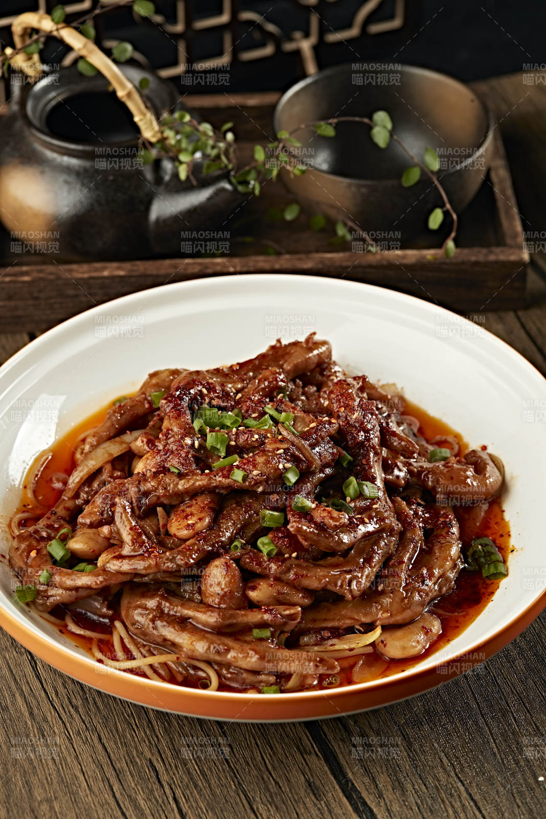 香辣芸豆炖鸭掌图片