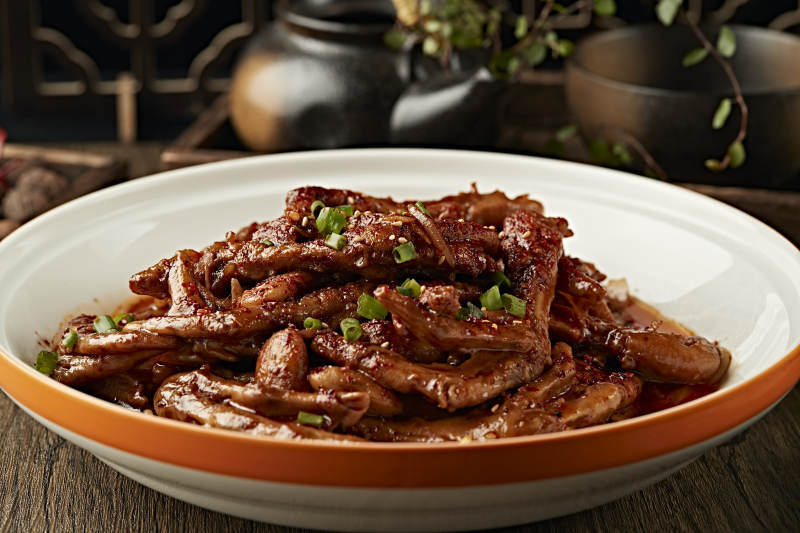 香辣芸豆炖鸭掌图片