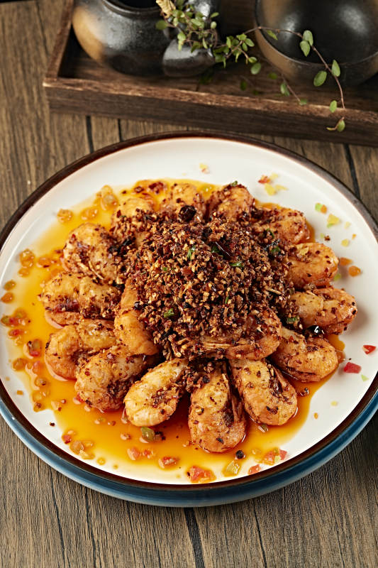 椒麻香辣红油香炸罗氏虾图片