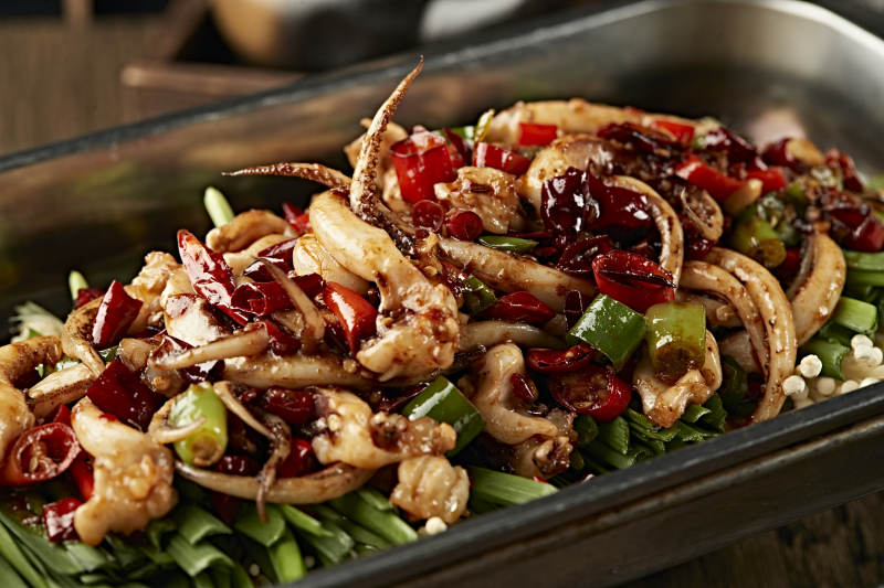 麻辣酱香鱿鱼须图片