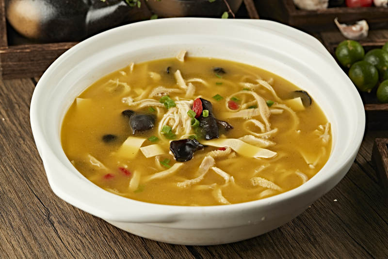 美味营养酸汤牛肚丝图片