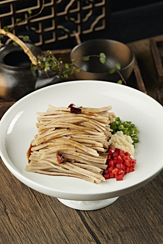 浇汁凉拌莜面图片