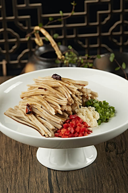 浇汁凉拌莜面图片