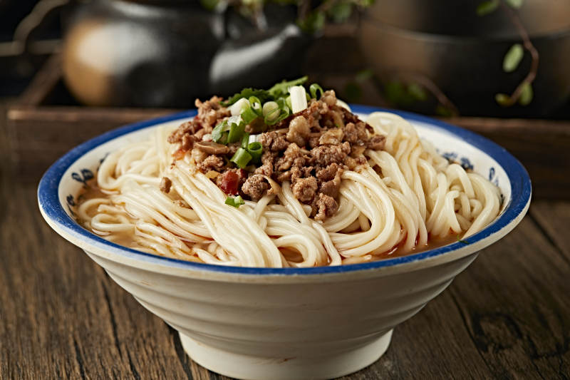 牛肉岐山臊子面图片