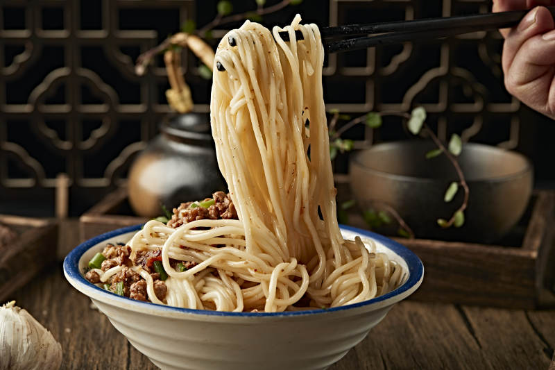 牛肉岐山臊子面图片