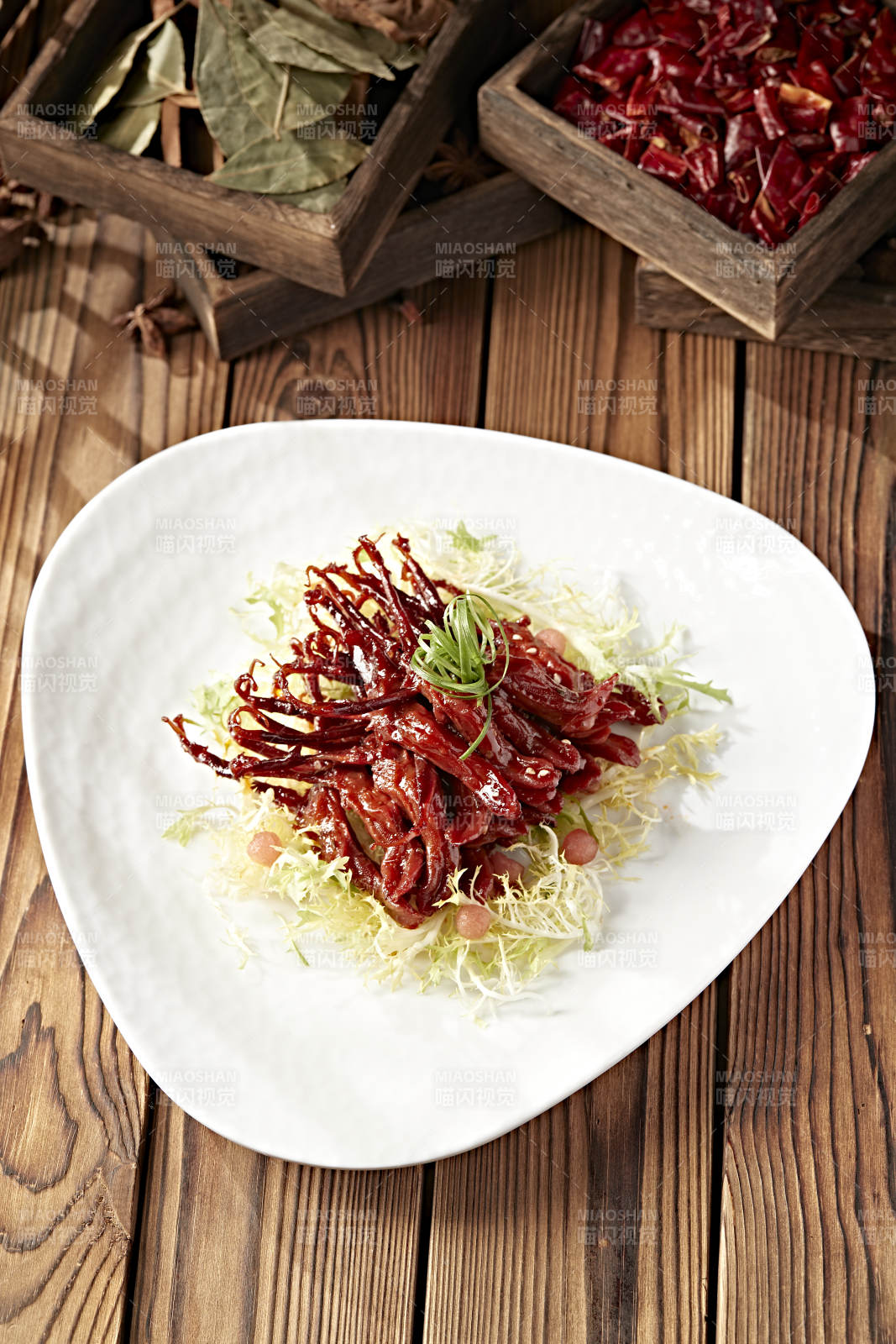 美味鸭货蜂蜜焗鸭舌图片