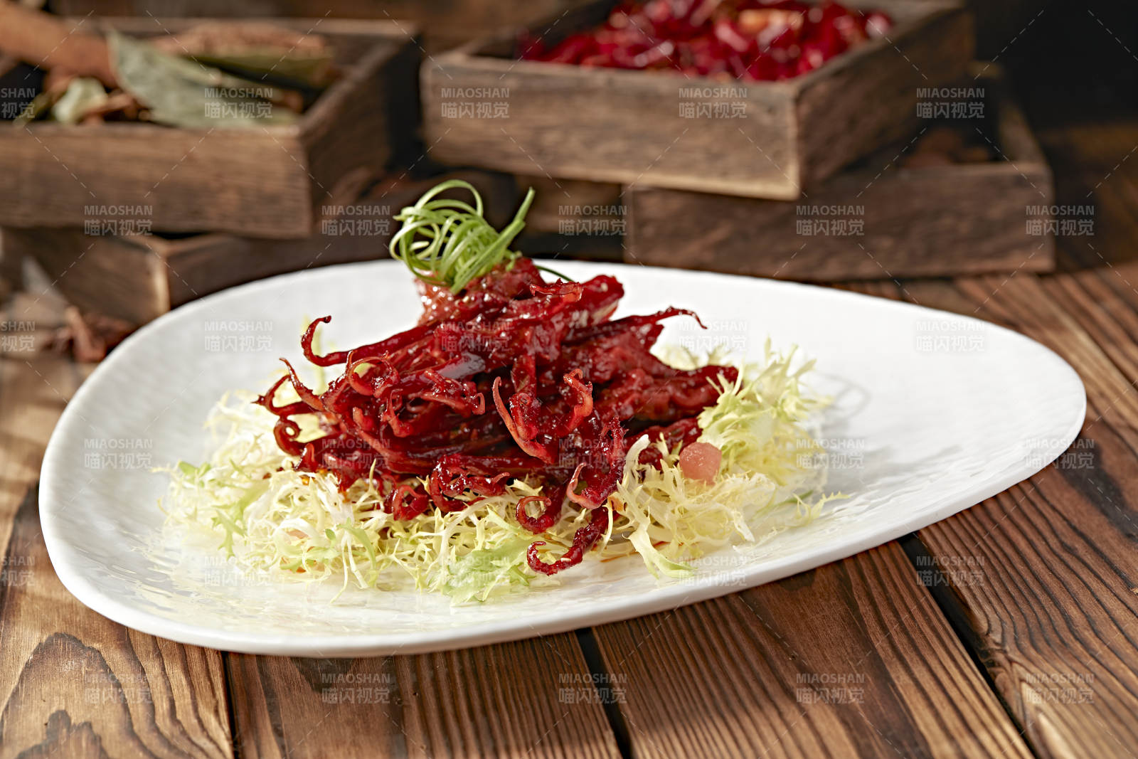 美味鸭货蜂蜜焗鸭舌图片