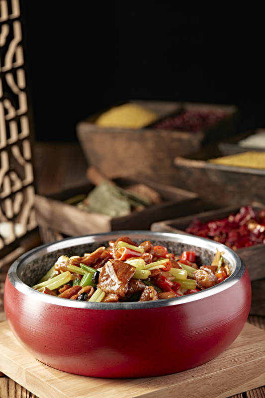 豆豉米椒西芹烧肥肠图片