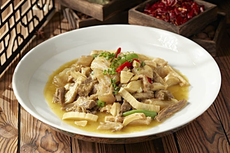 白烧牛筋头巴脑板筋牛腩蹄筋图片