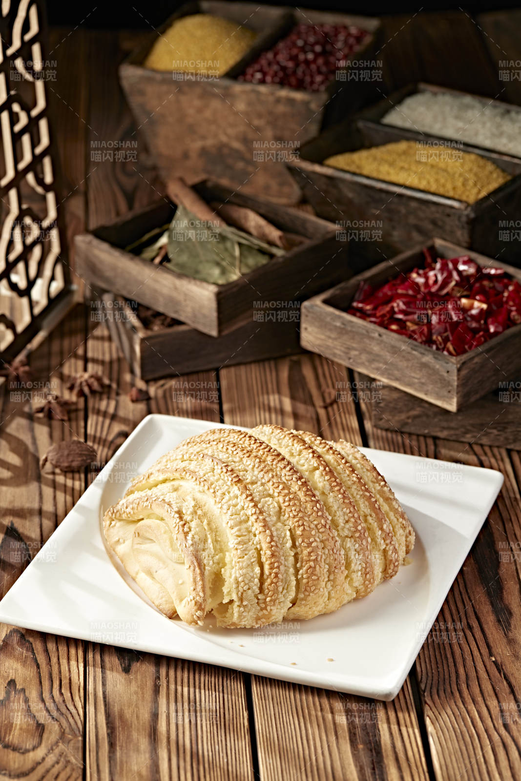 香烤花开富贵芝麻大花卷图片