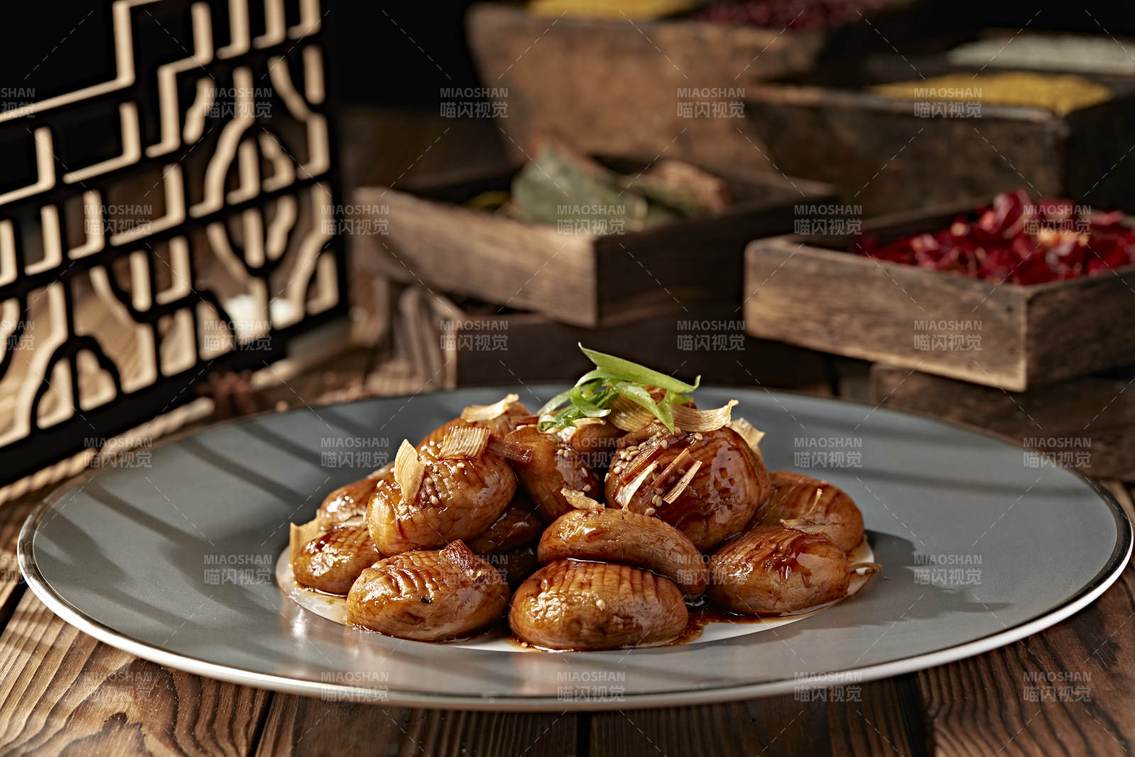 酱烧葱香塞外口蘑图片