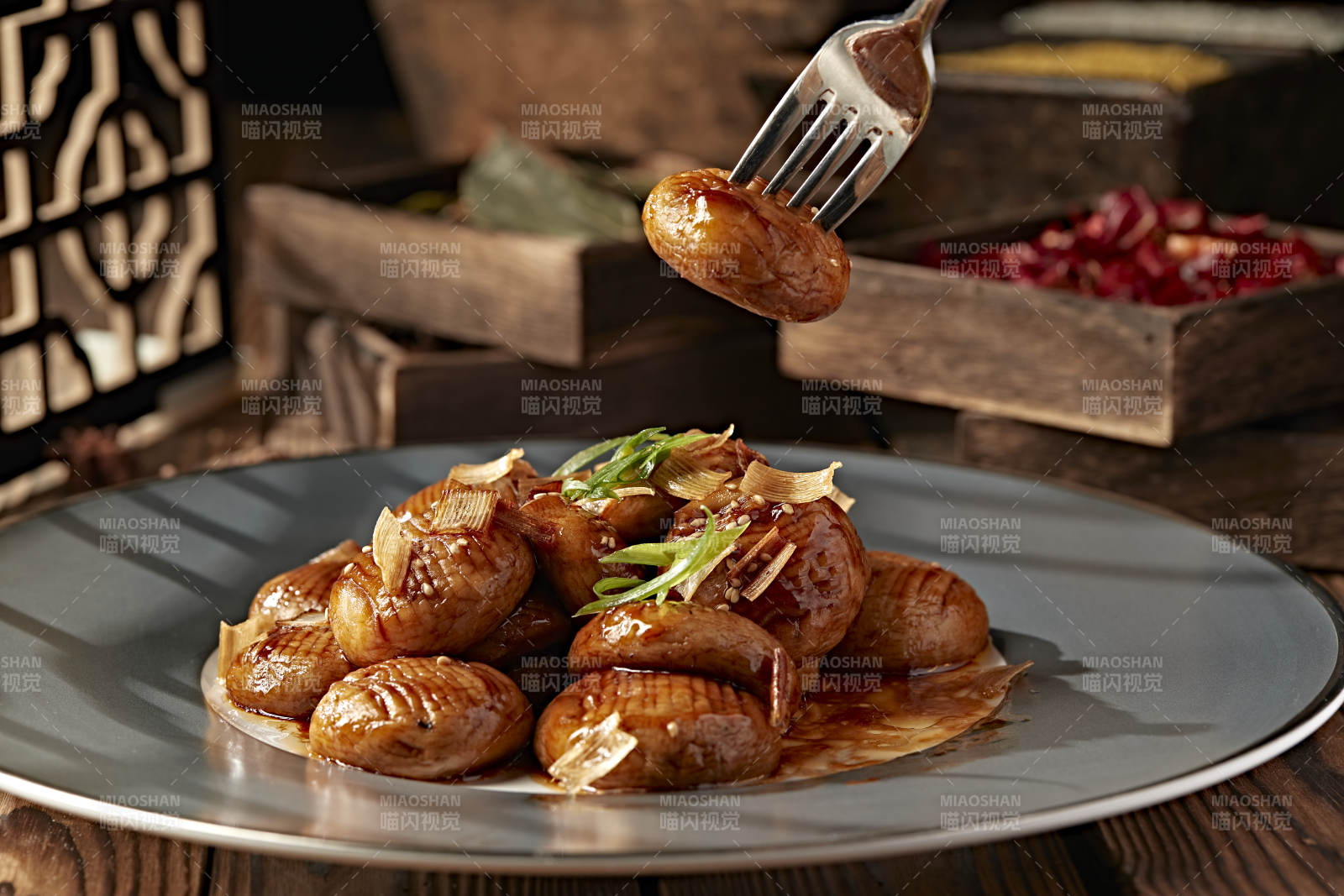 酱烧葱香塞外口蘑图片