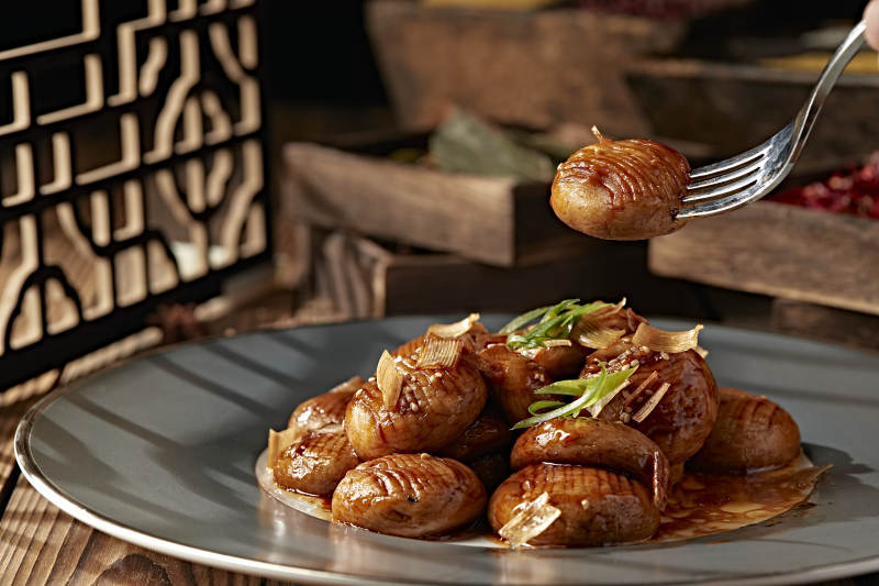 酱烧葱香塞外口蘑图片