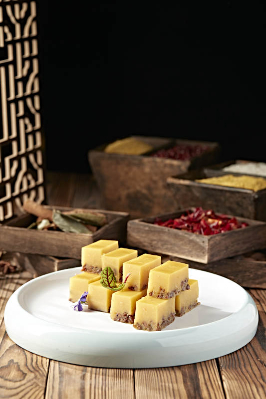 美味甜品南瓜红豆糕图片