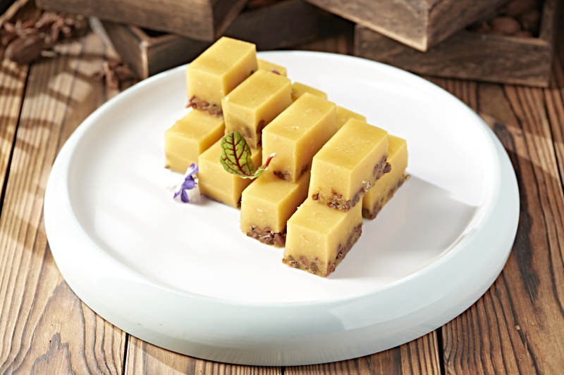 美味甜品南瓜红豆糕图片