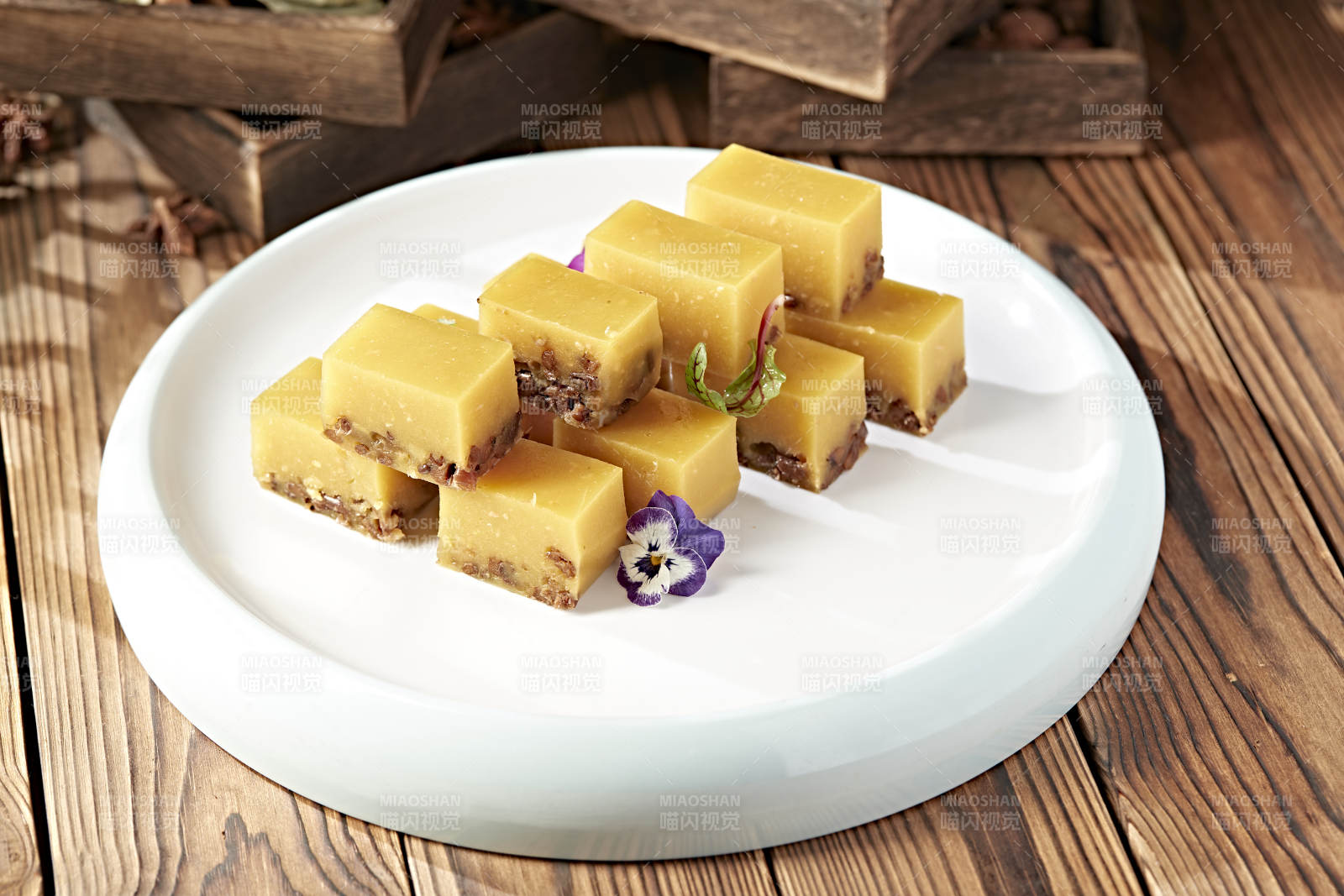 美味甜品南瓜红豆糕图片