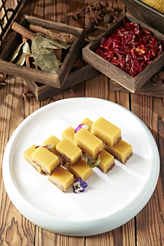 美味甜品南瓜红豆糕图片