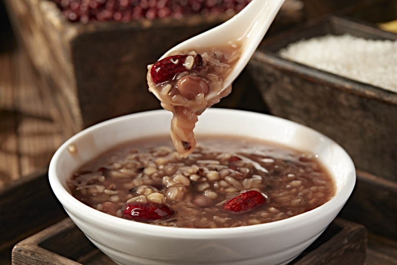 传统节气美食八宝腊八粥图片