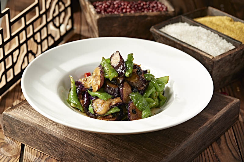 豆豉青辣椒烧茄子图片