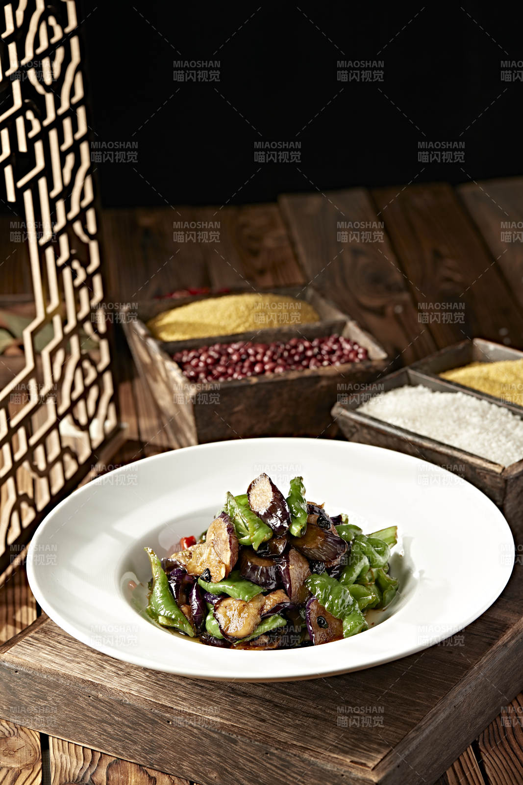 豆豉青辣椒烧茄子图片