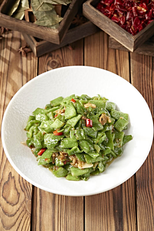 蒜香五花肉刀豆角炒辣椒图片