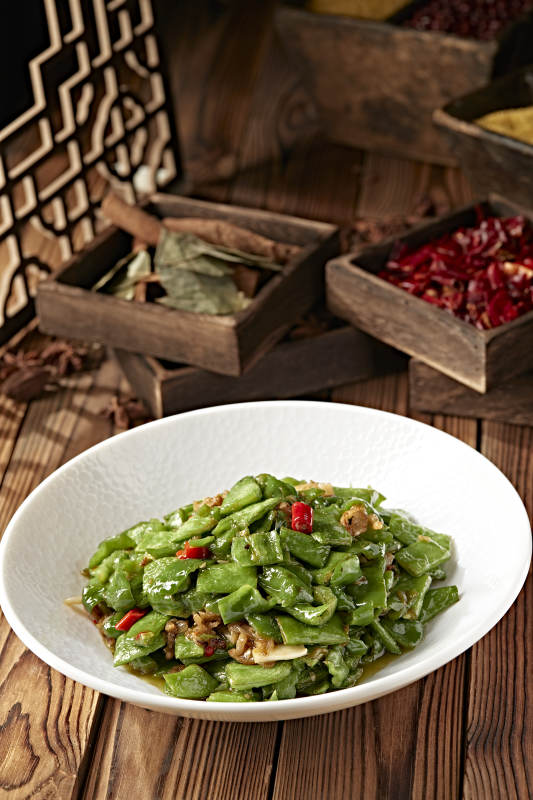 蒜香五花肉刀豆角炒辣椒图片