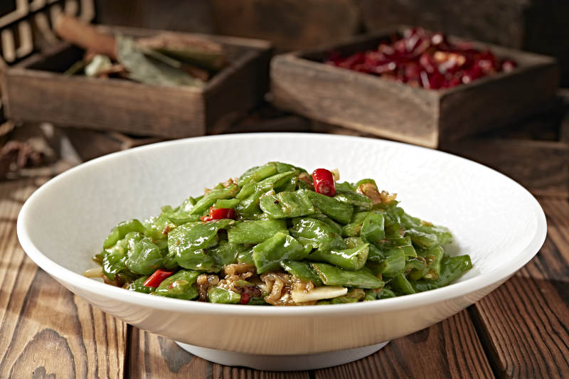 蒜香五花肉刀豆角炒辣椒图片