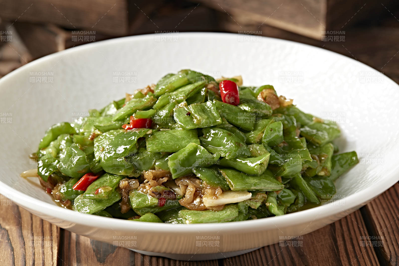 蒜香五花肉刀豆角炒辣椒图片