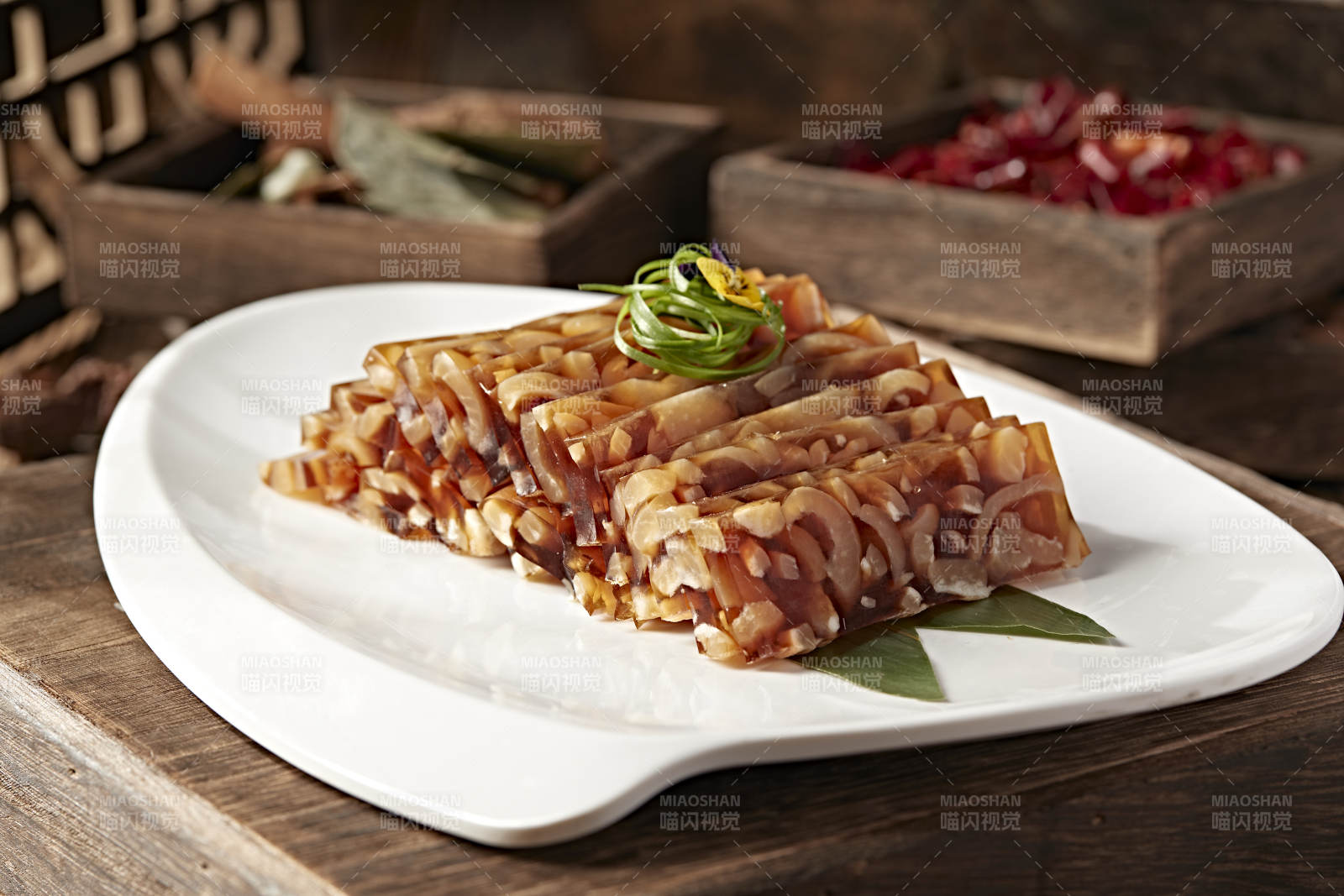 琥珀水晶猪皮冻图片