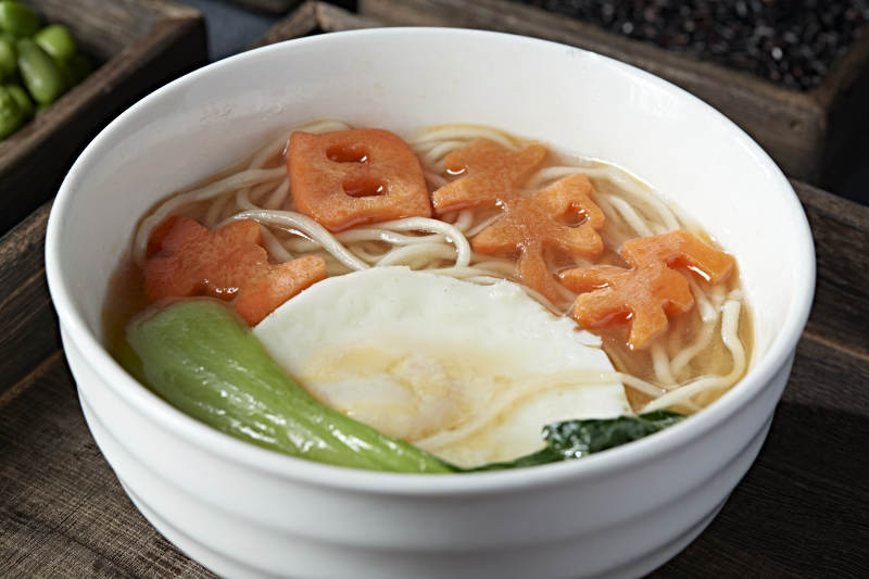 一碗长寿面生日面图片