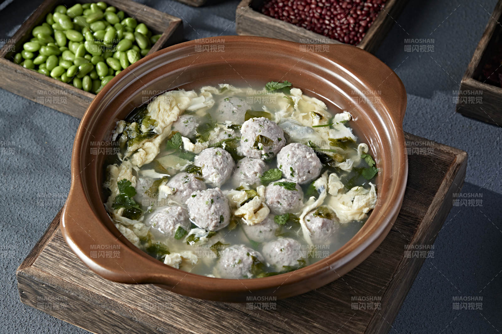 石锅香菜丸子鸡蛋汤图片