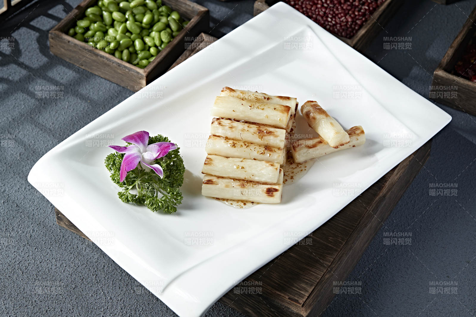 香烤马牙长山药配桂花蜜图片