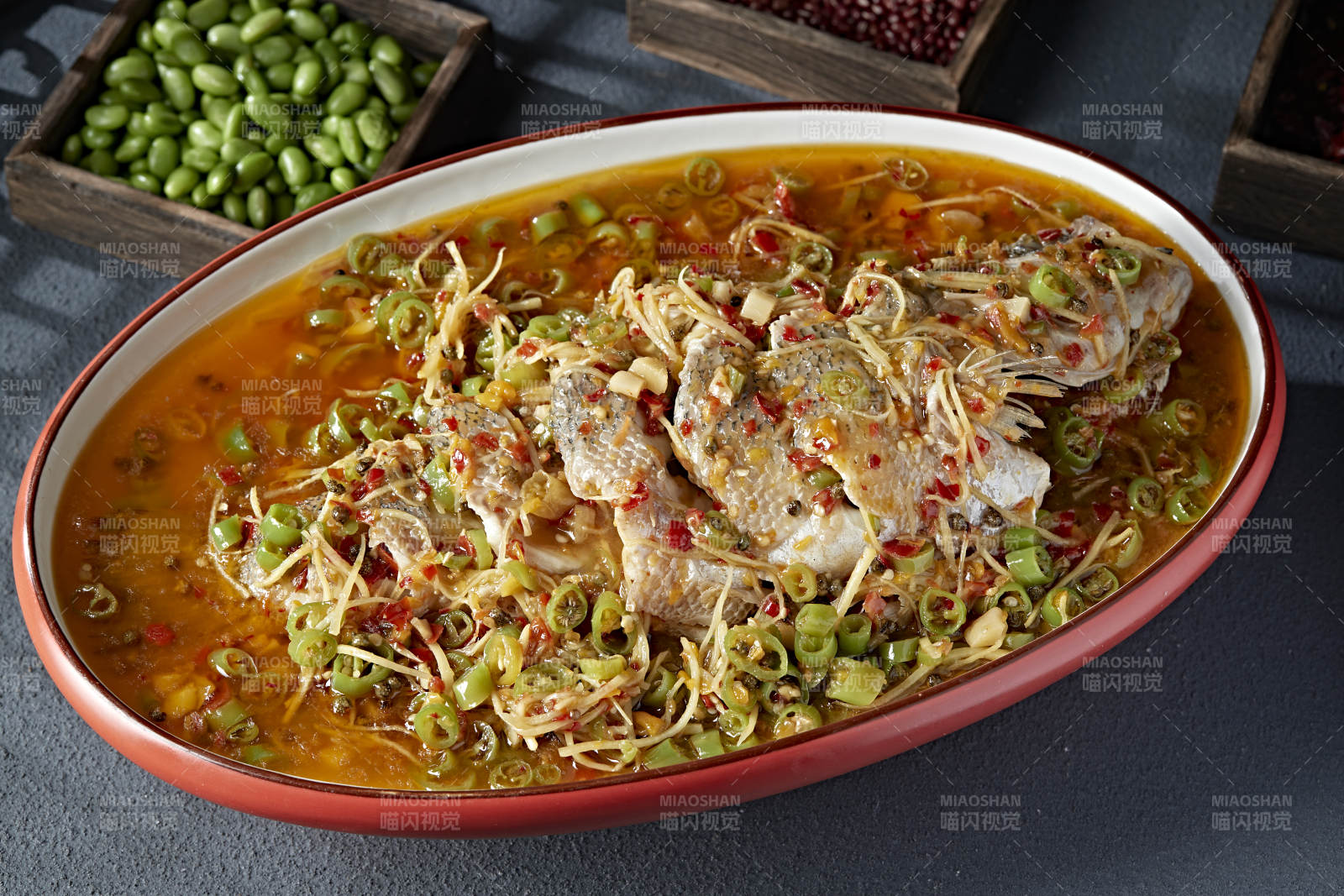 川味椒麻香水海鲈鱼图片