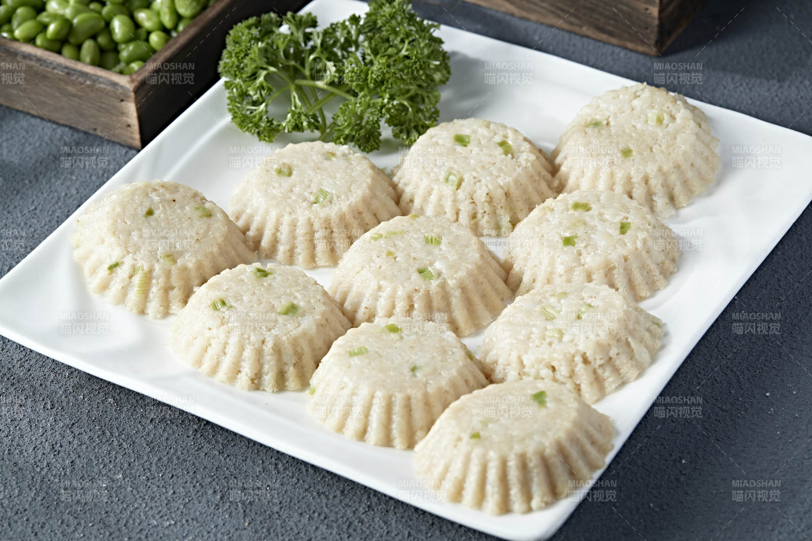 蛋挞造型的粗粮土豆莜面摩擦擦图片