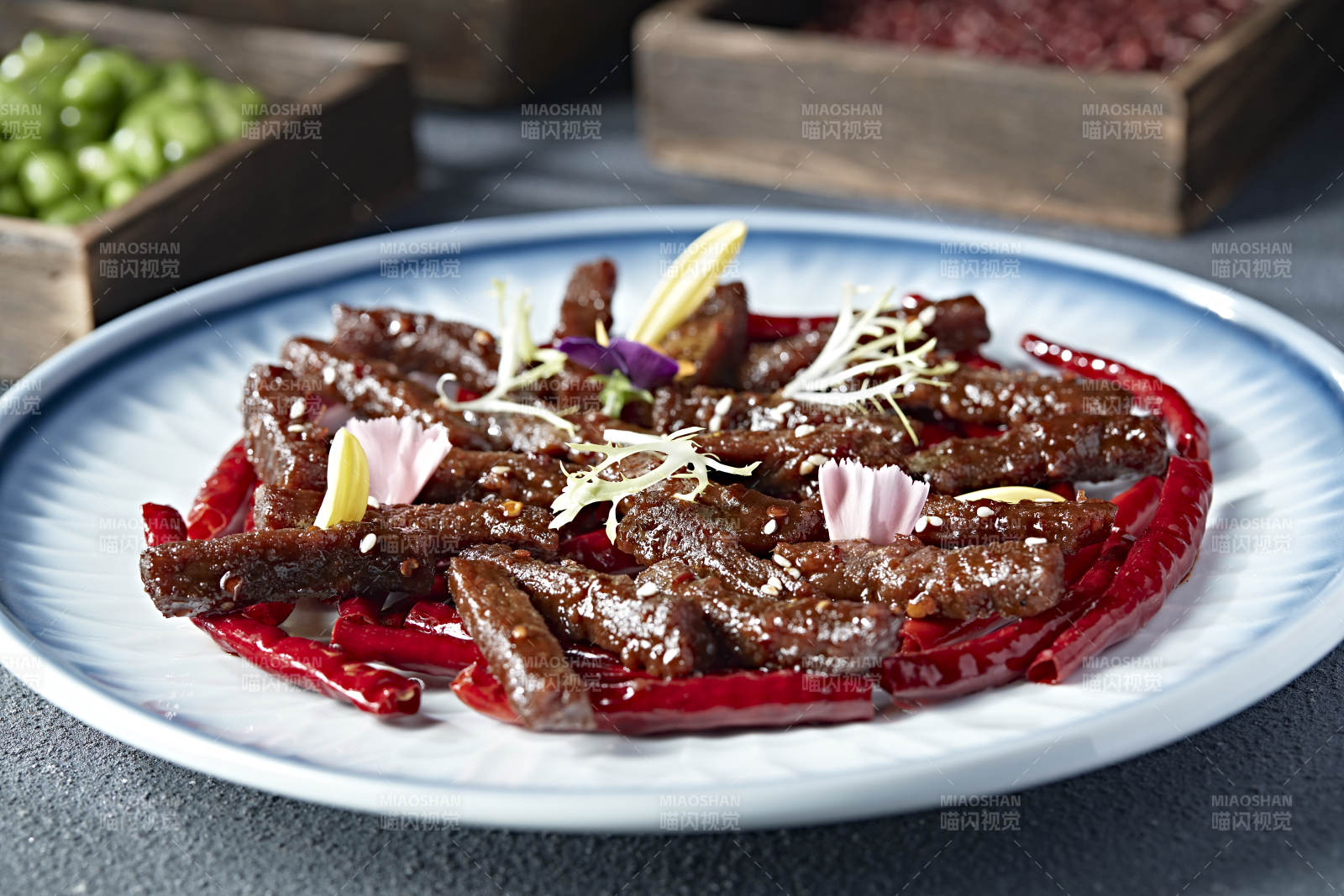 川味辣炒草原牛肉干图片