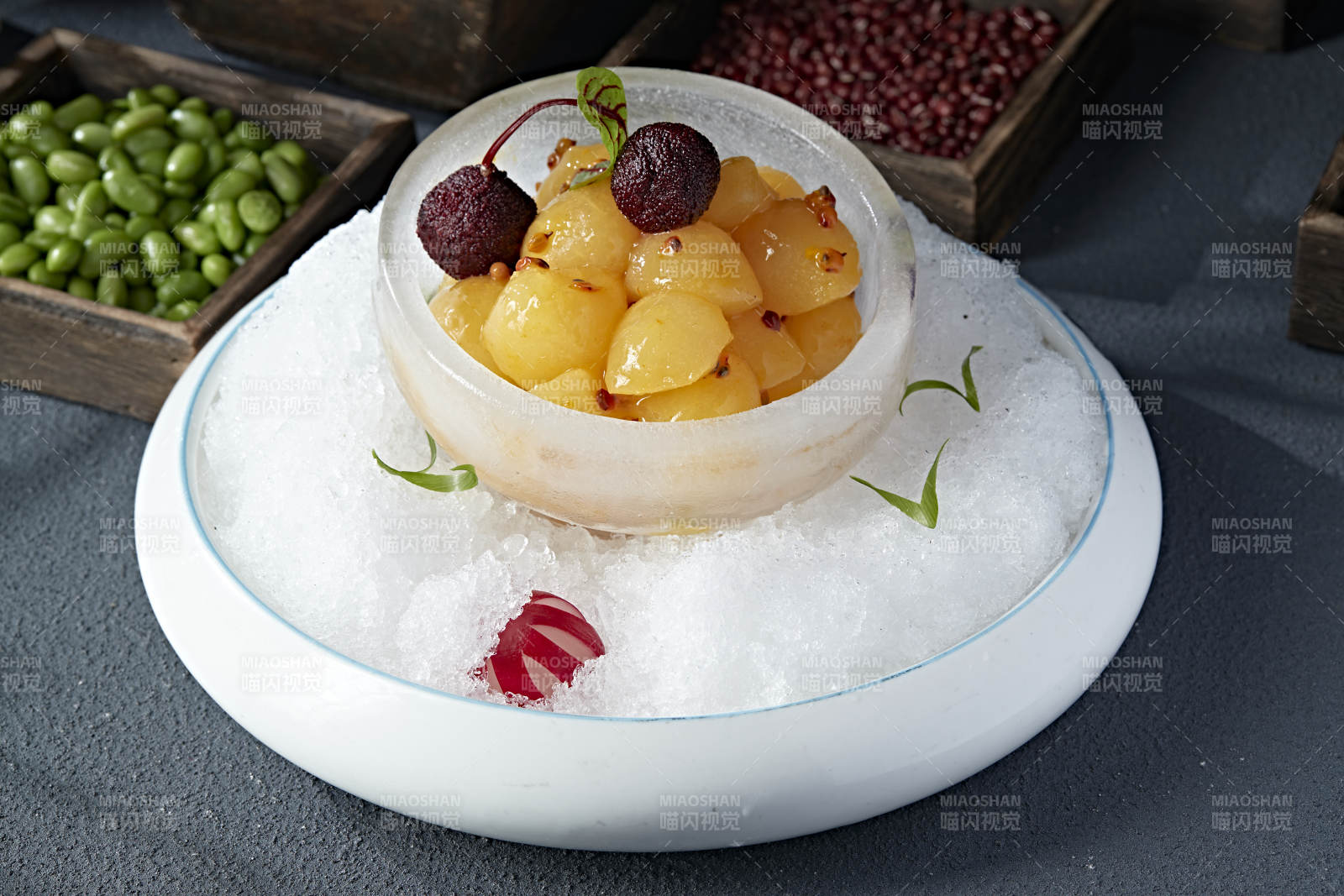 精美凉菜冰镇杨梅果沙棘雪梨图片