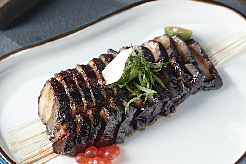 广式美味黑叉烧肉图片