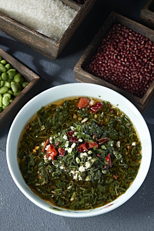 莜面蘸水野韭菜蒜末辣椒油图片