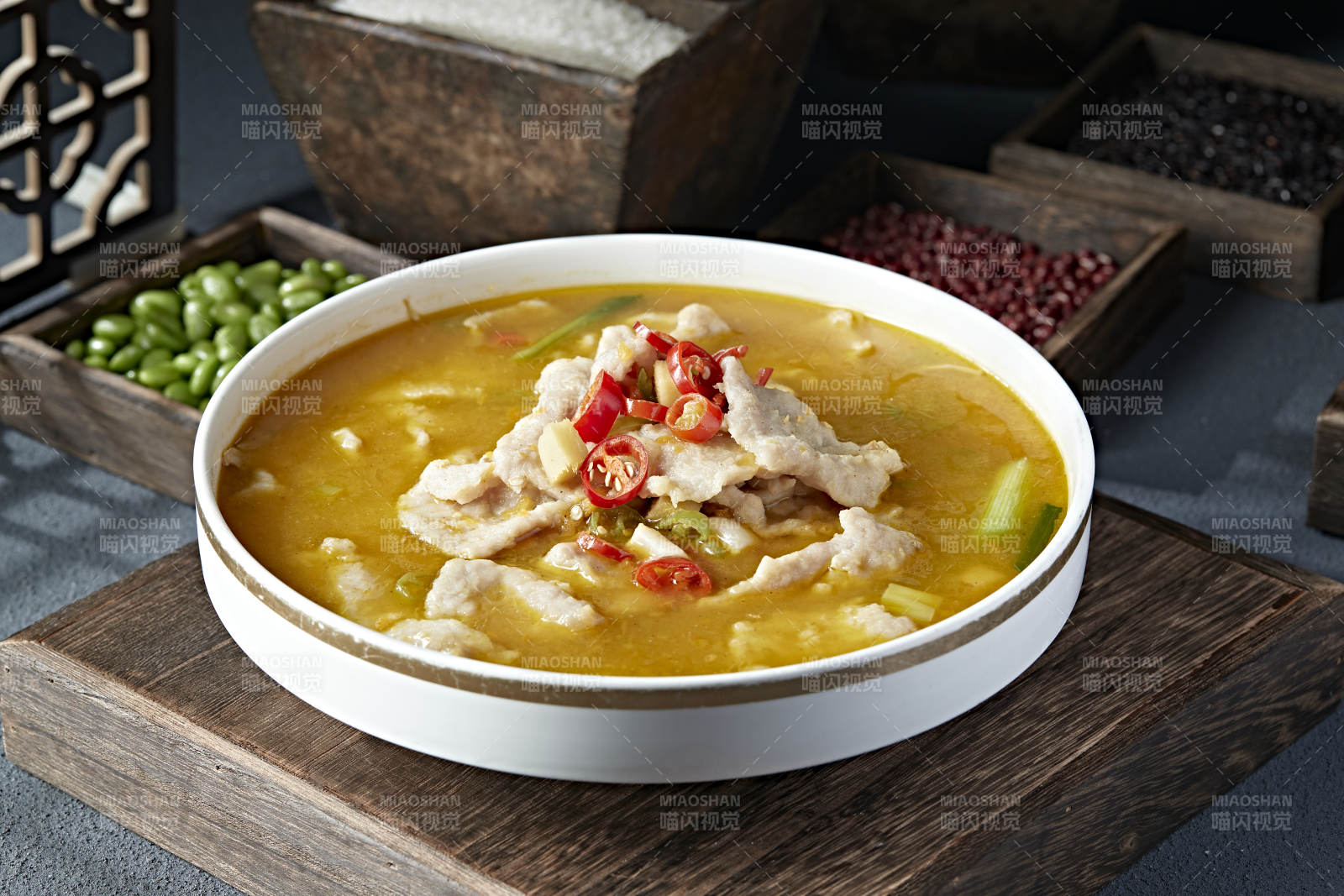 酸汤椒麻水煮猪肉片图片