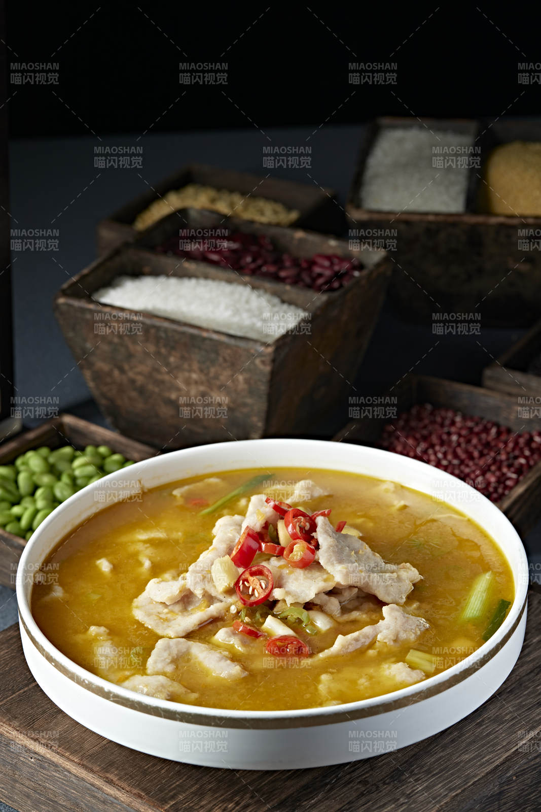 酸汤椒麻水煮猪肉片图片