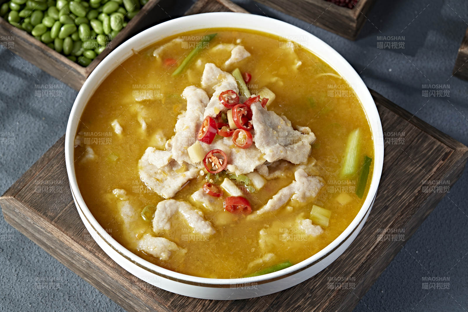 酸汤椒麻水煮猪肉片图片