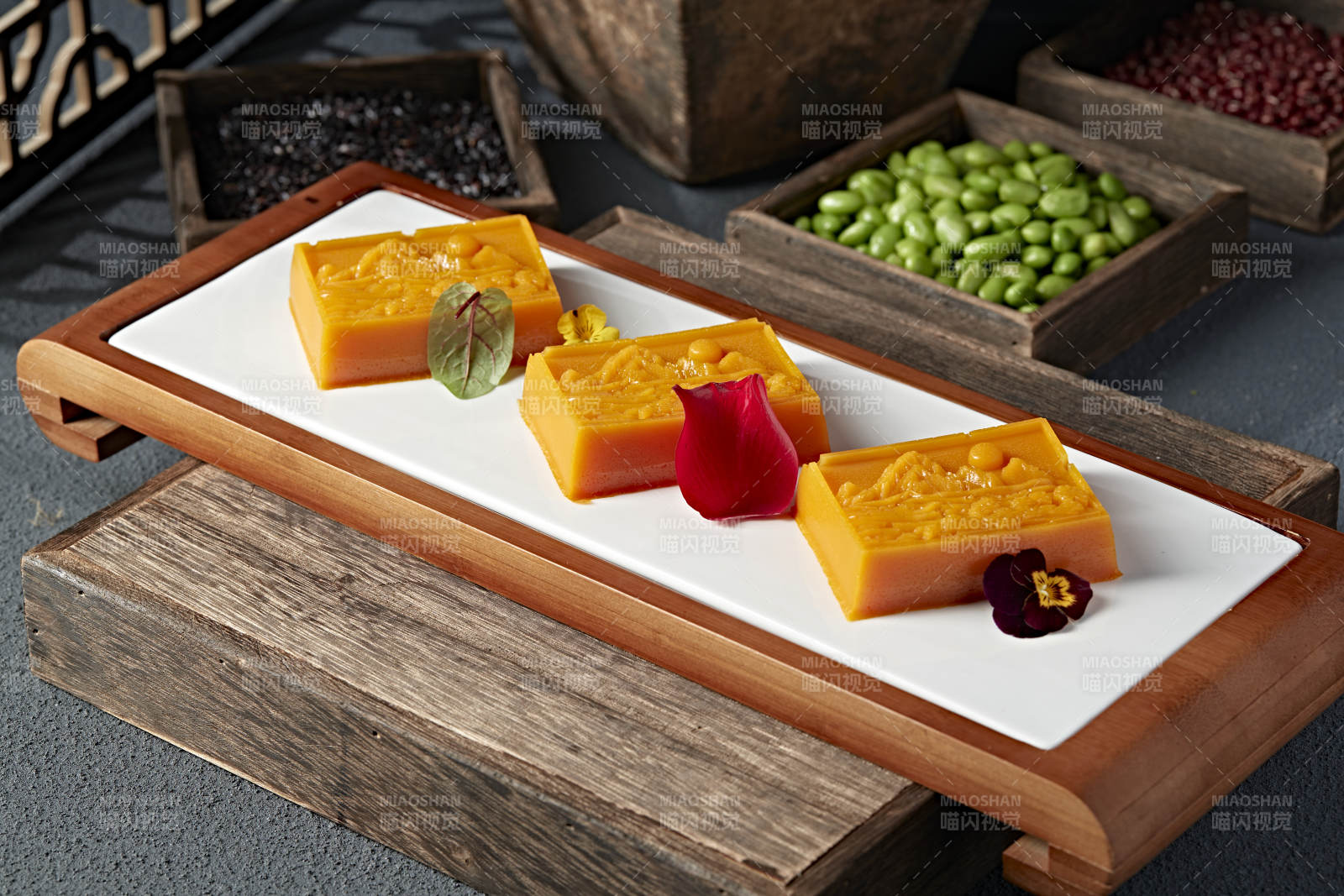 美味甜品凉菜南瓜糕图片