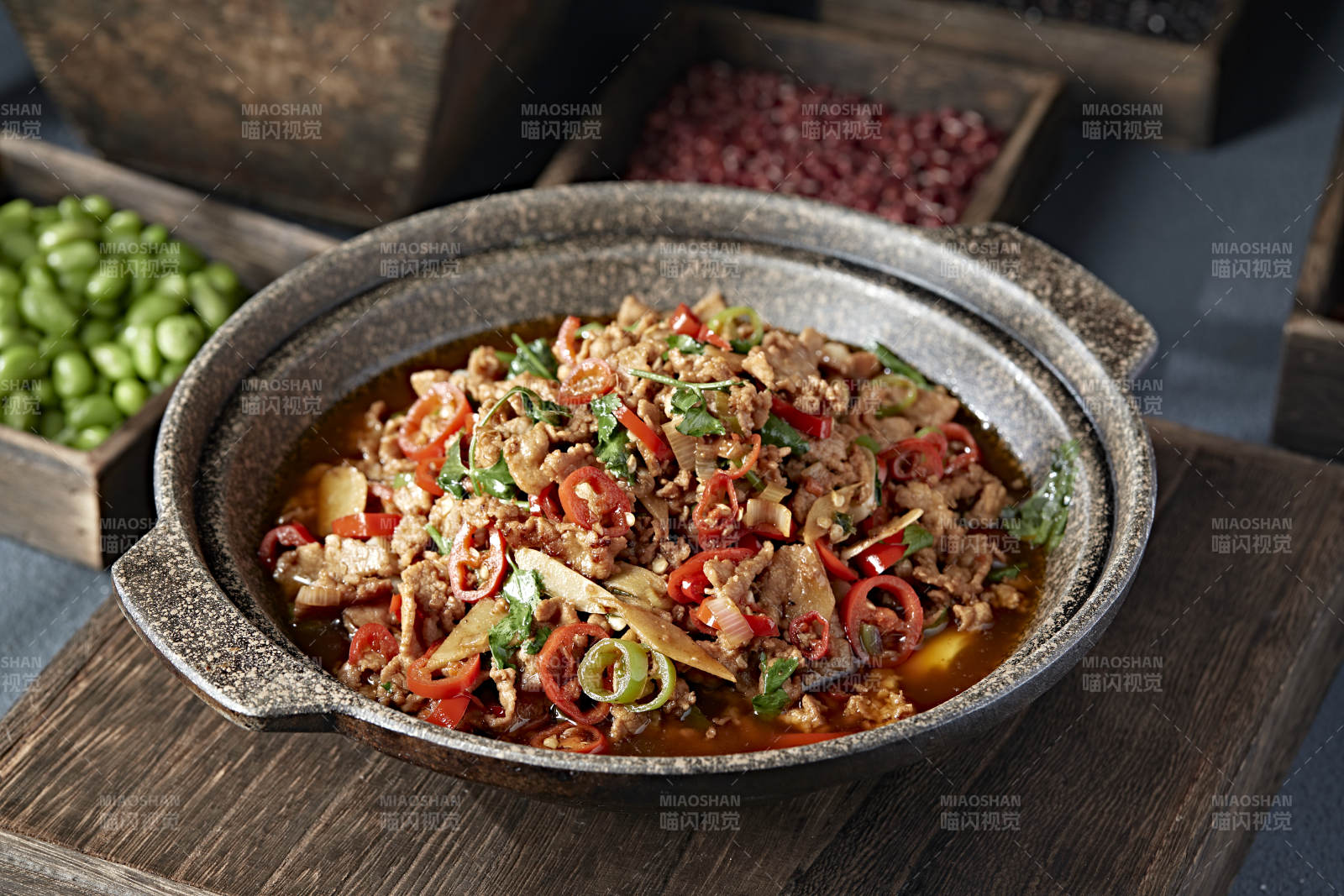 石锅湘味双椒小炒渣渣牛肉图片