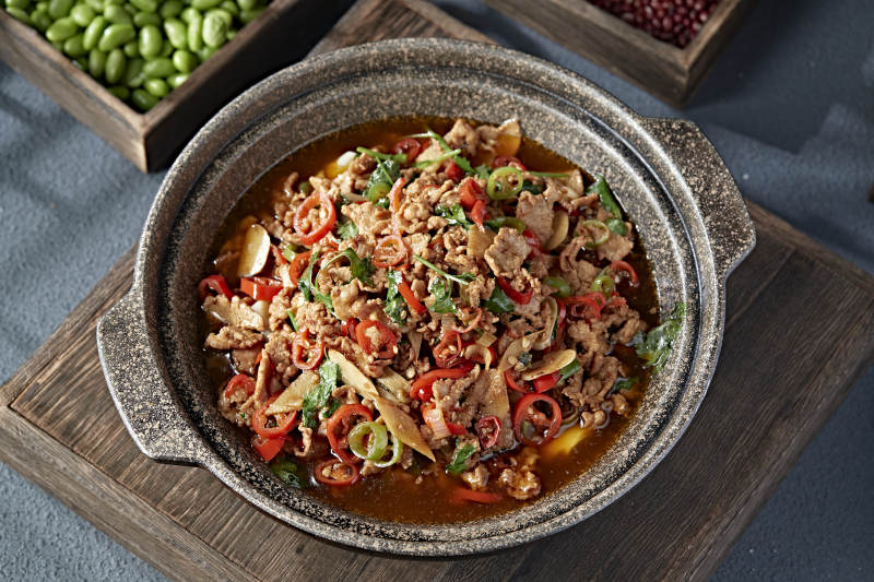 石锅湘味双椒小炒渣渣牛肉图片